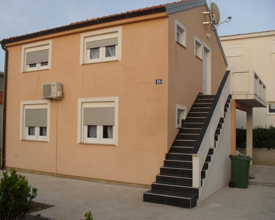 ויר Apartment Bucic מראה חיצוני תמונה